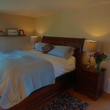 Greenhouse Inn By The Bay Sequim Esterno foto